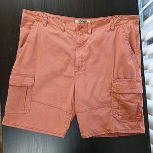 Wrangler Authentics Stretch Cargo Shorts Mens 48 rust red-orange high rise relax